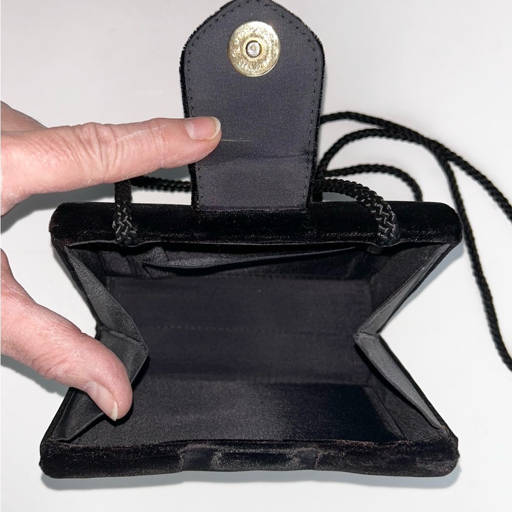 Mini Black Velvet Women's Shoulder Bag - Picture 5 of 5